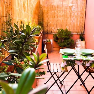  Apartment Romantico A Trastevere