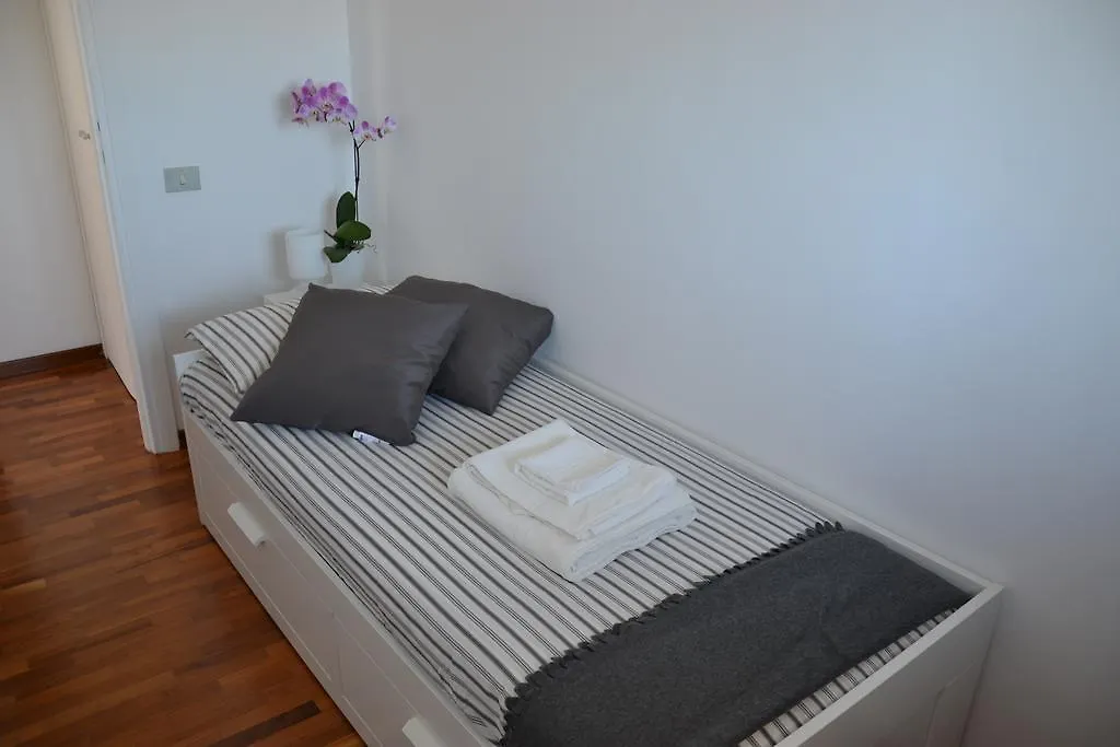 Penthouse Cardello Colosseum Rome Italy